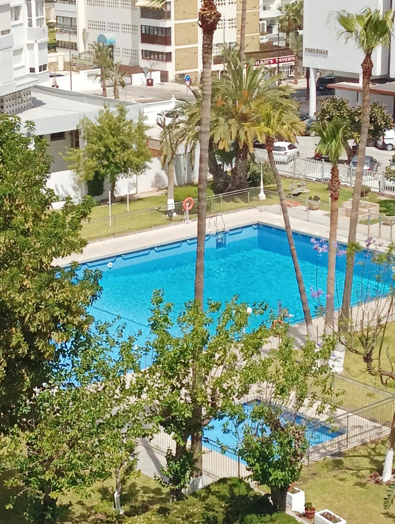 Luminoso Estudio Muy Cerca De La Playa Apartment Benalmadena Ngoại thất bức ảnh